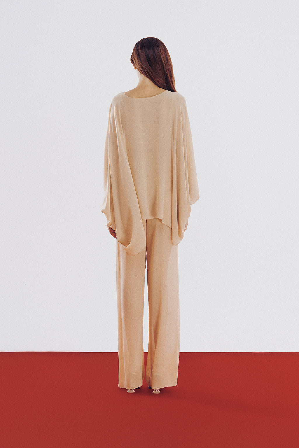 Blusa Nati Bege Crepe