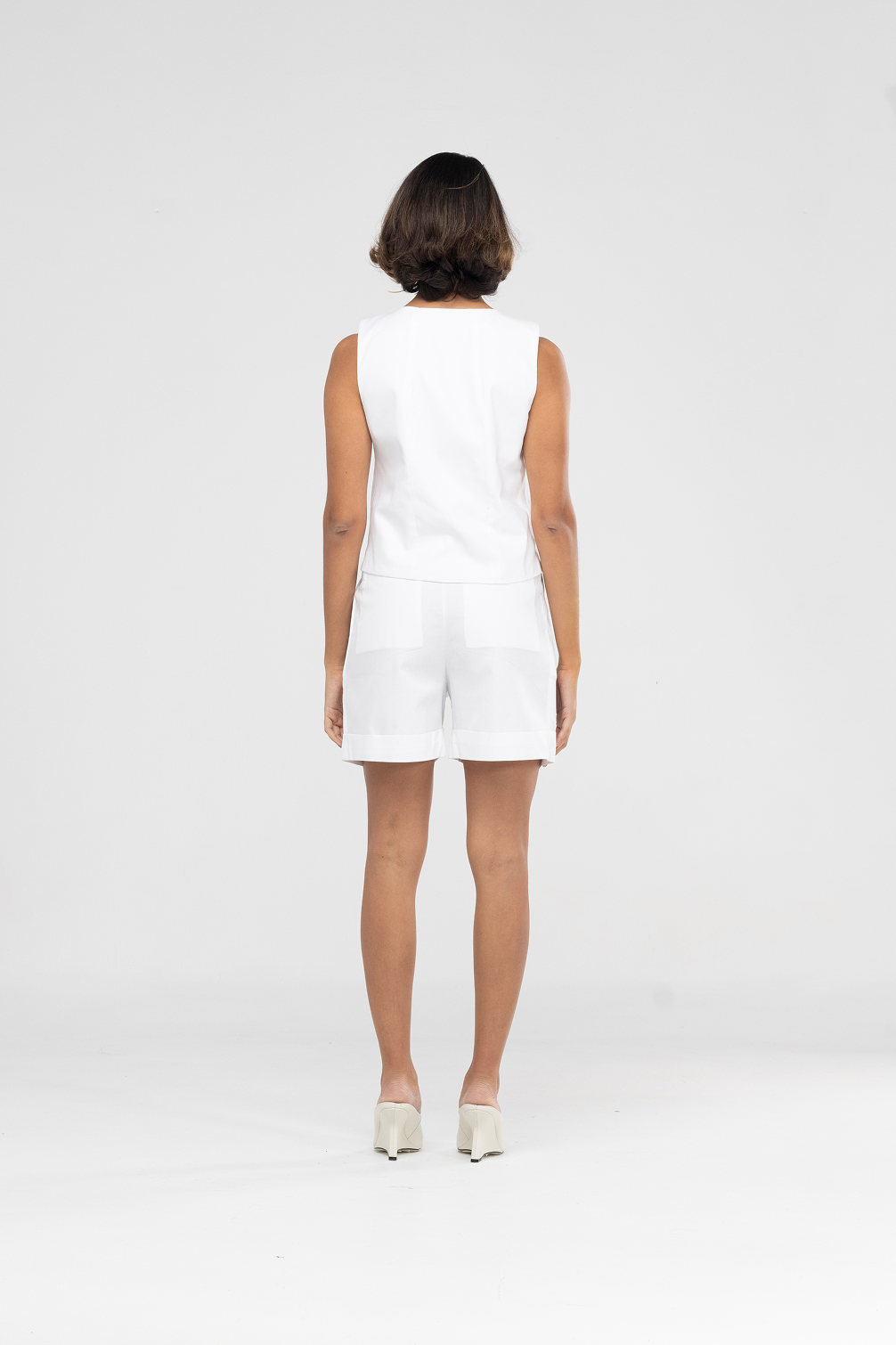 Bermuda Tati Branco