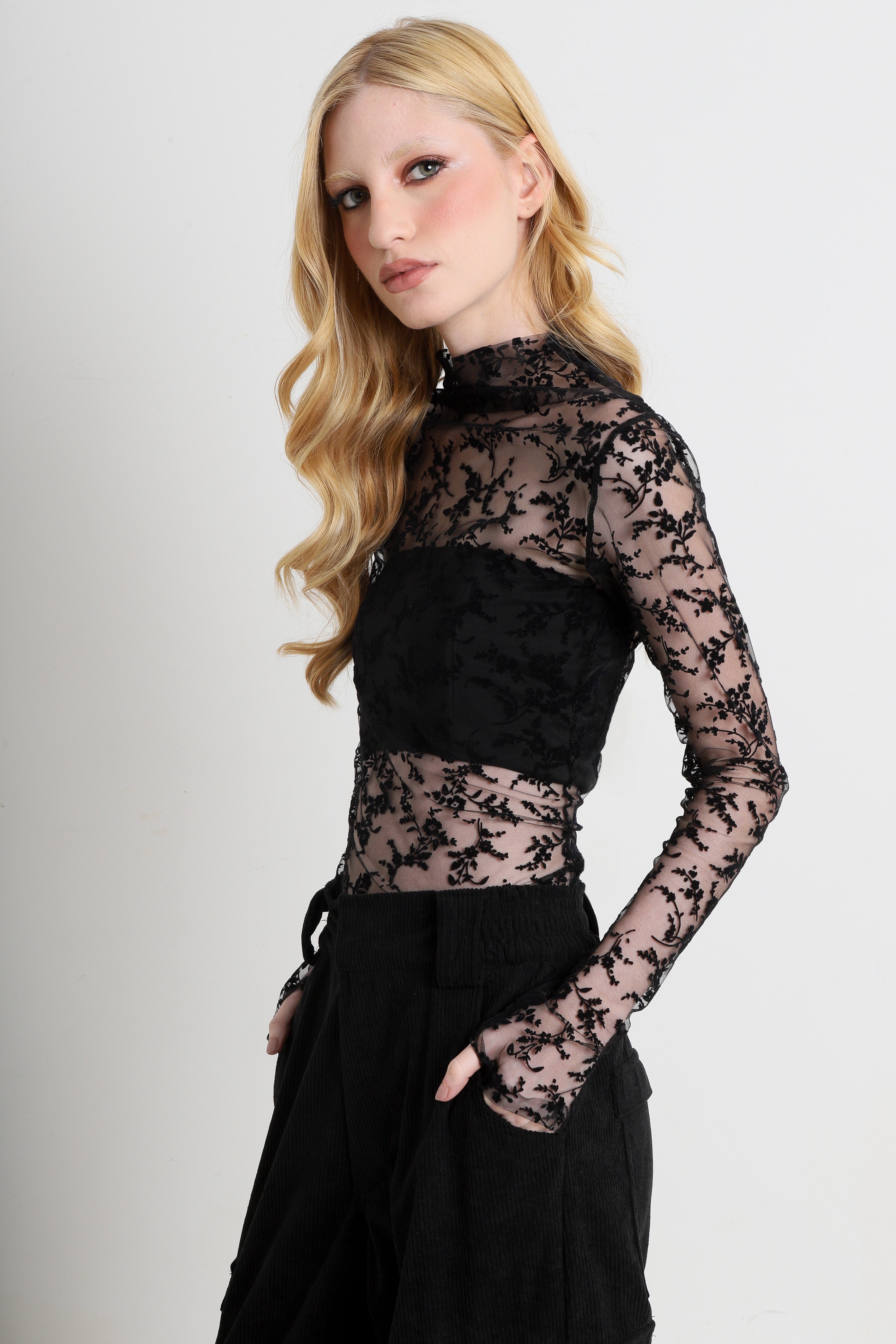 Blusa Bia Tule Preto