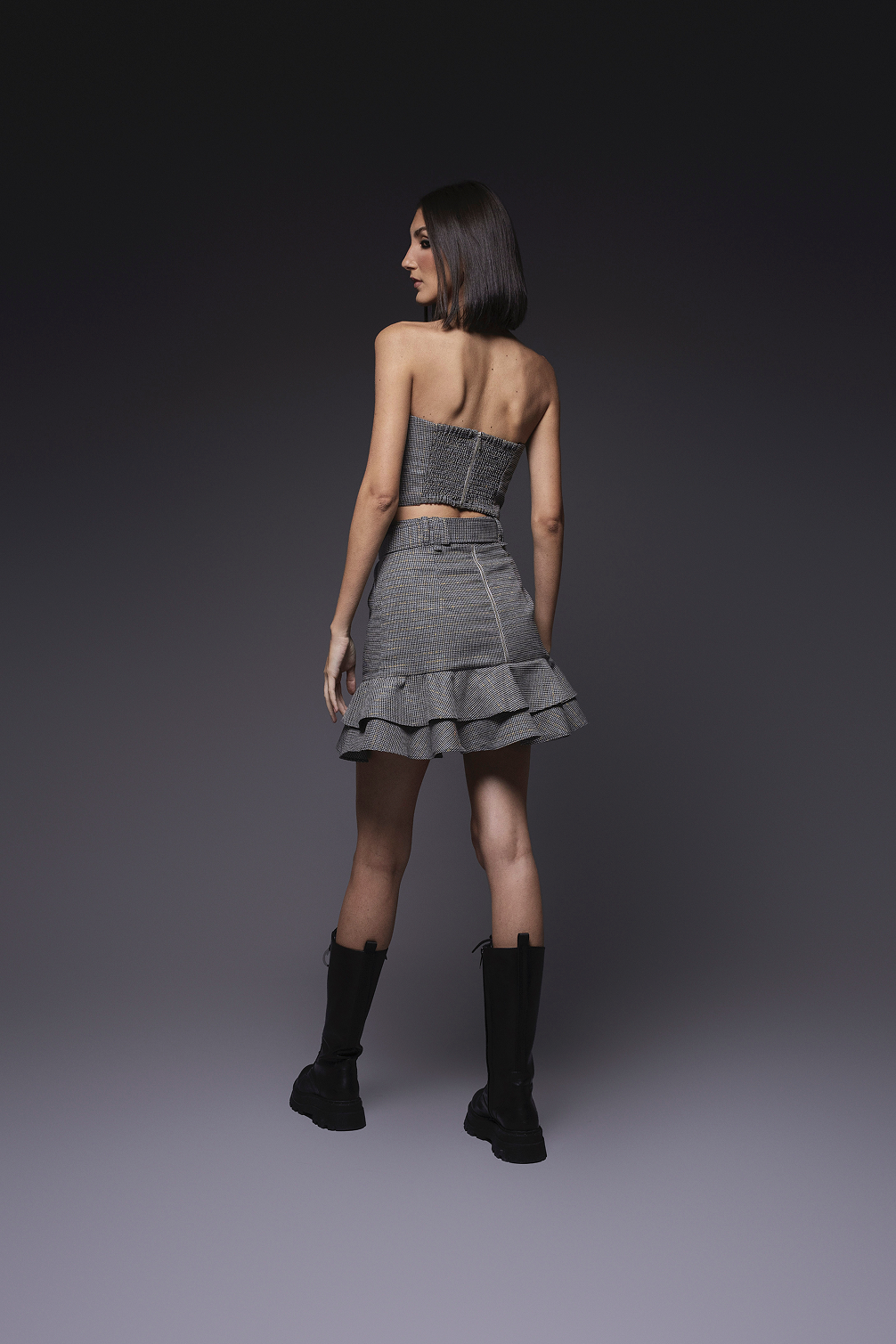 Top Isa Tweed