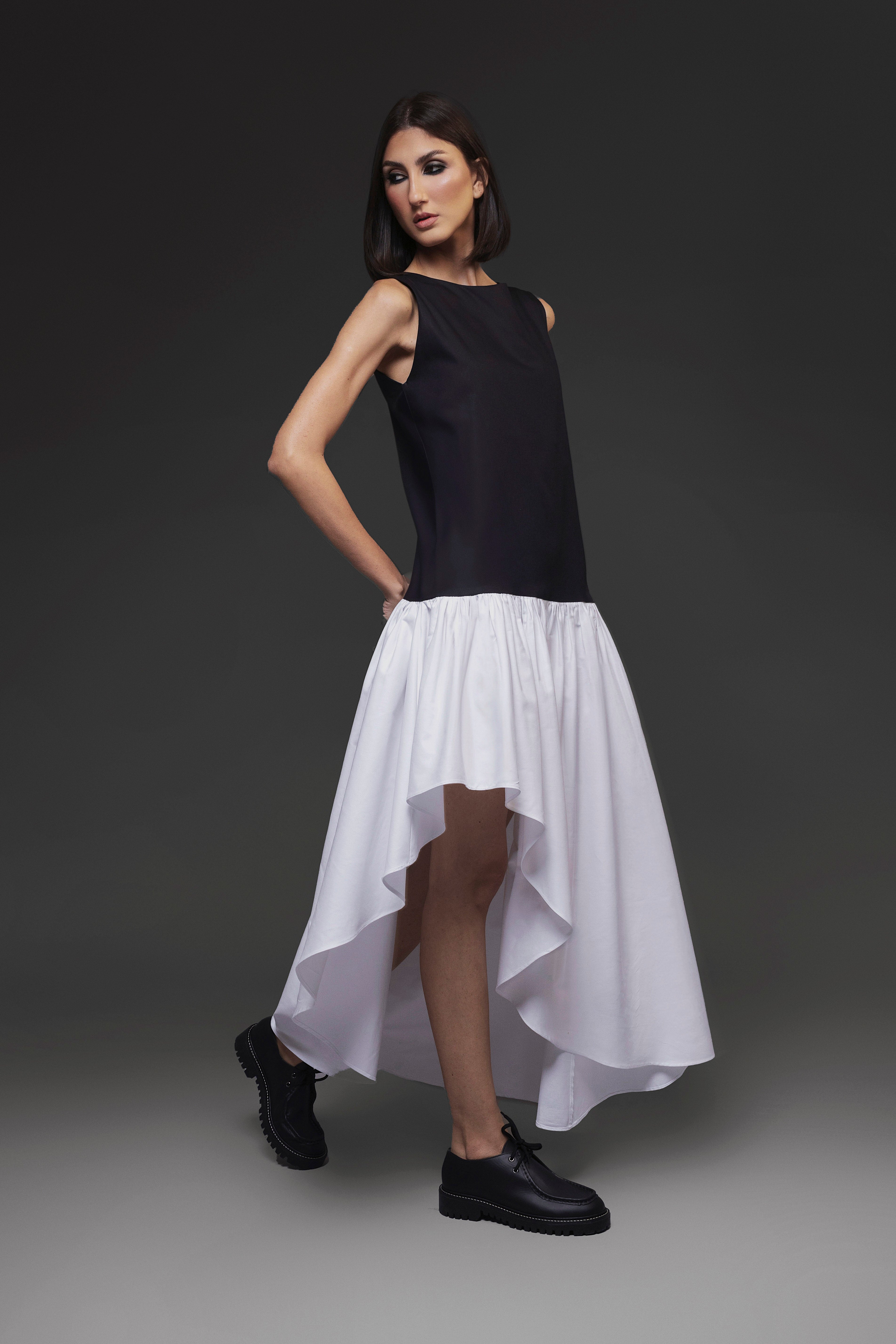 Vestido Adélia Preto e Branco