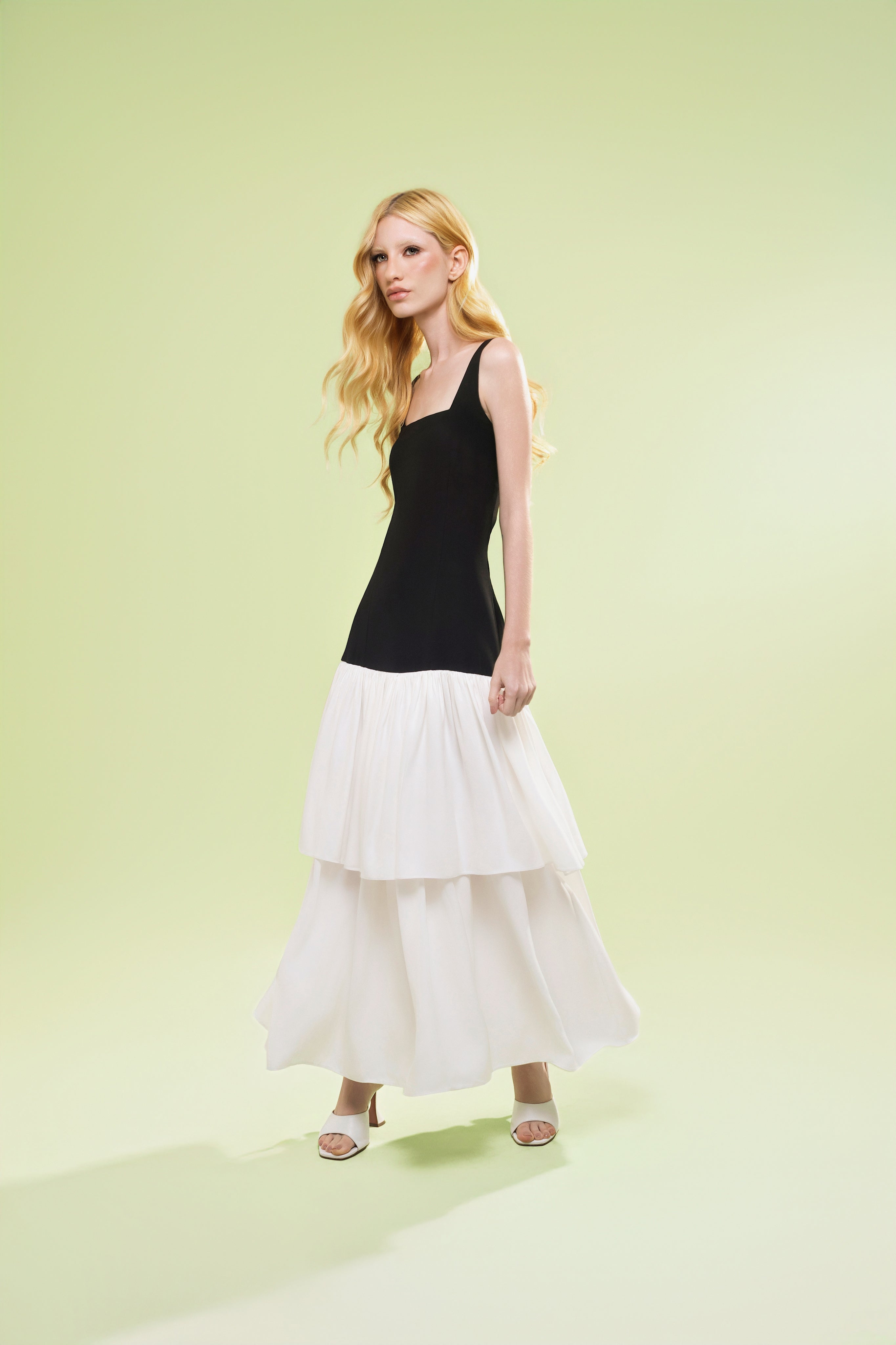 Vestido Dafne Longo Crepe